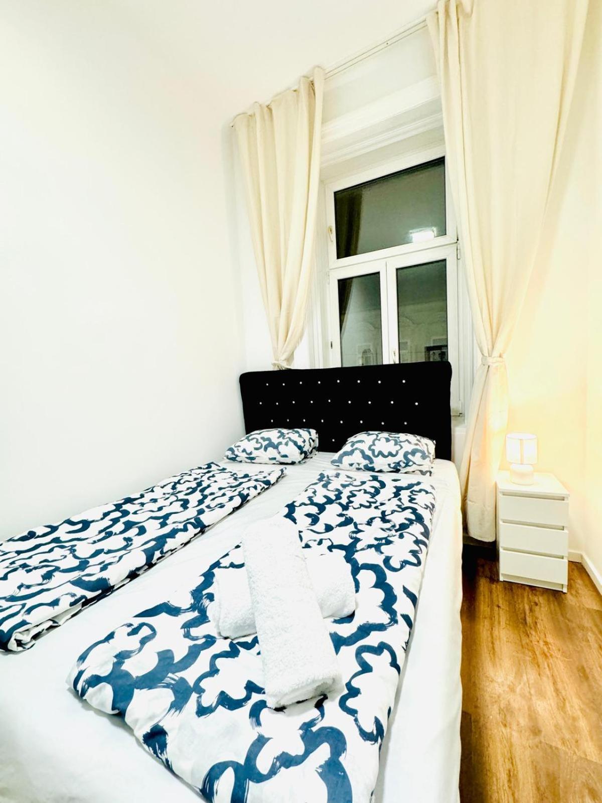 Affordable 5br Shared Apt, 11 Min To Atzgersdorf Apartment Wien