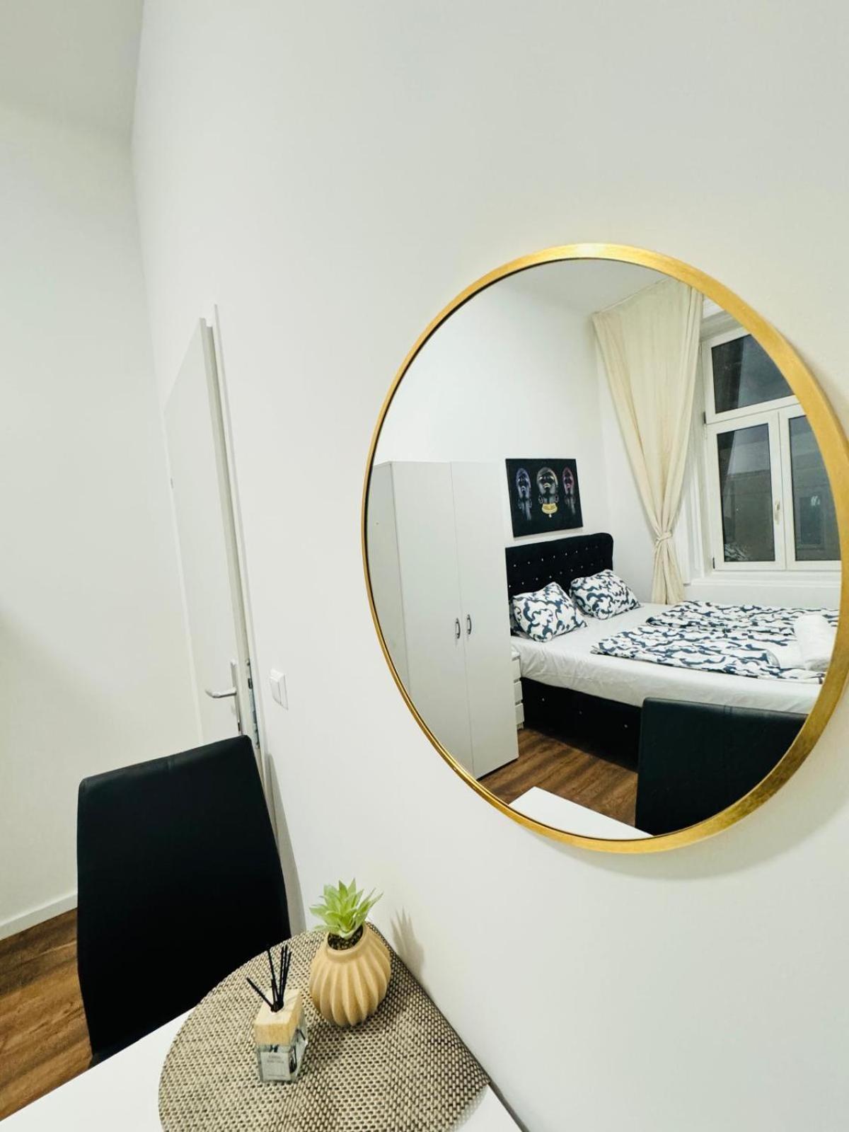 Apartment Affordable 5br Shared Apt, 11 Min To Atzgersdorf Wien